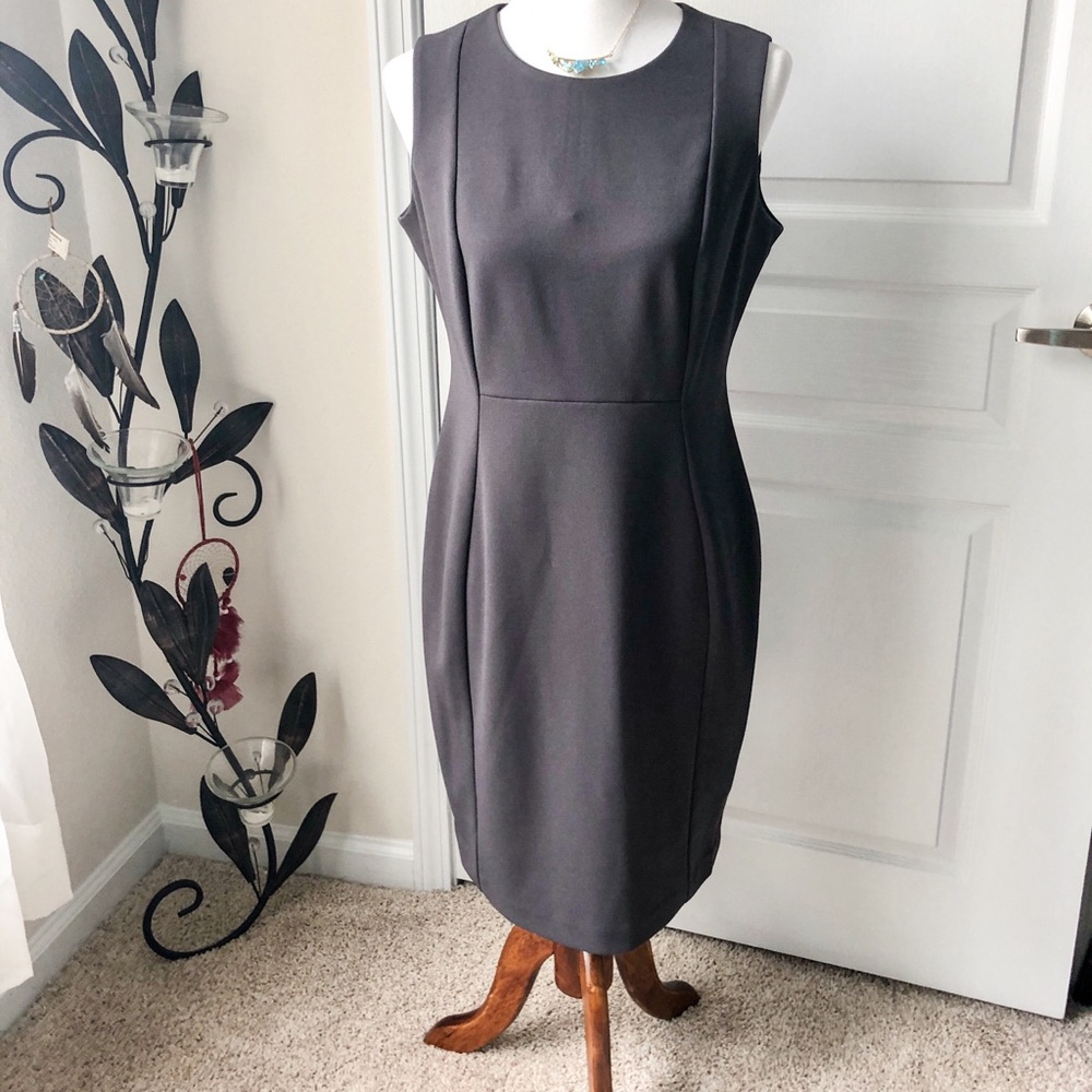 🌿 NWT: Calvin Klein work dress - gray